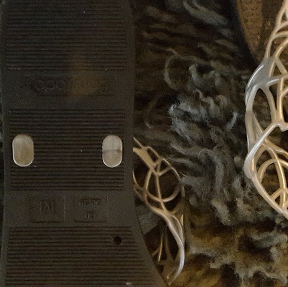 Sandals - Picture 4 of 5